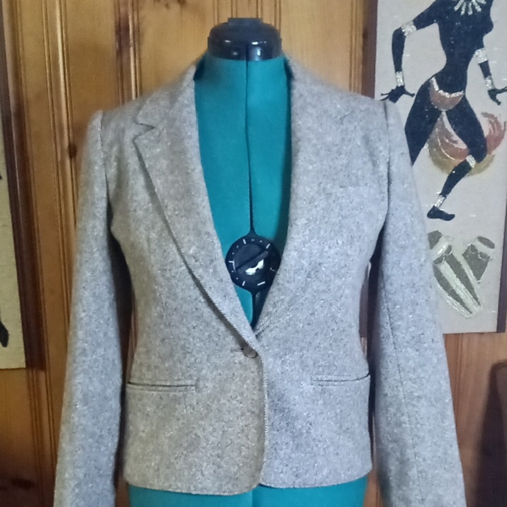Elegant Women's Brown Blazer